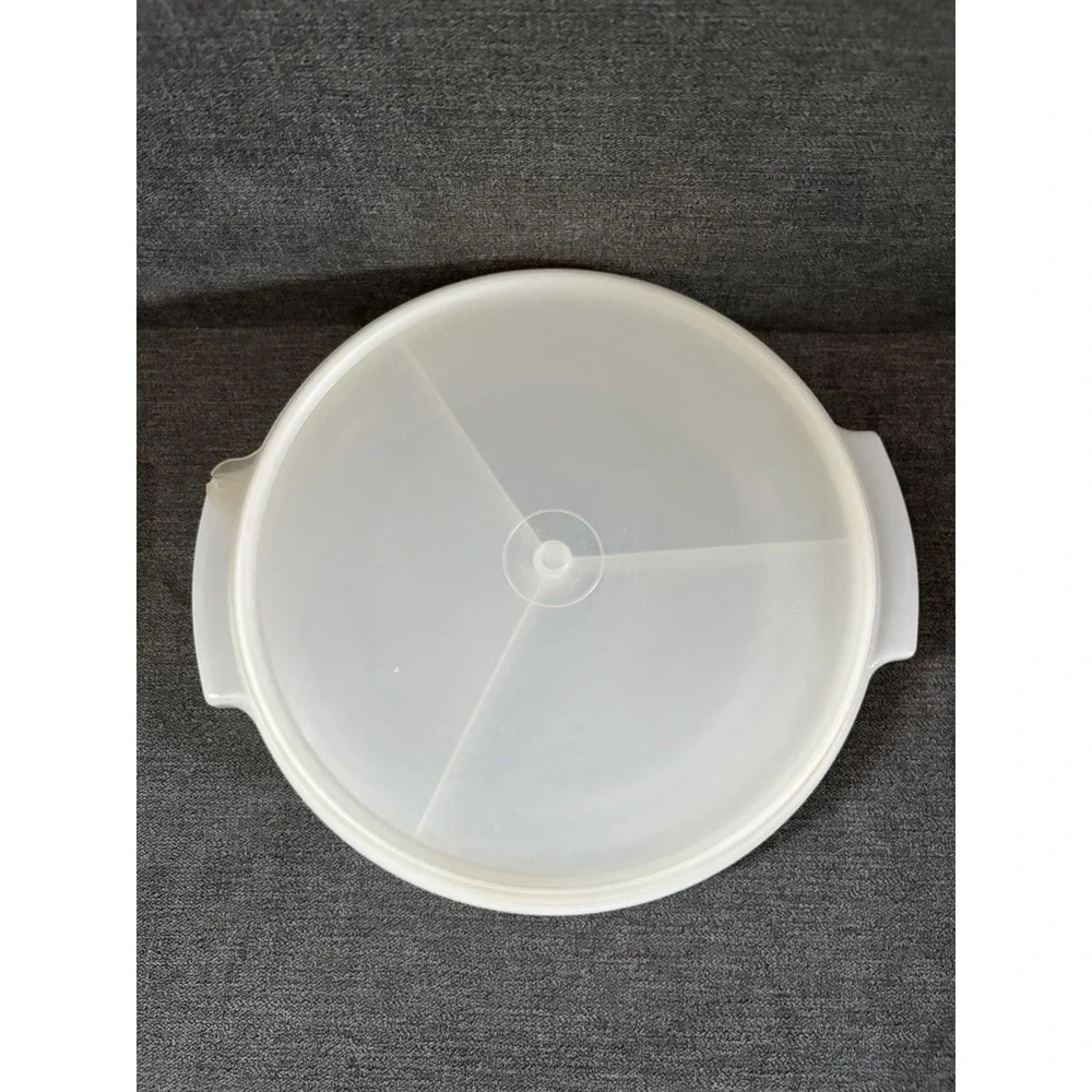 Vintage Tupperware Suzette Divided Container 608-4‎ with Seal Lid & Y-Tab Clear